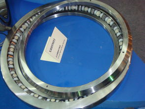 機械零部件 機構 裝置 設備設計 制造及應用專區交叉滾子軸承加工工藝求助翻看上海軸承展帶回來的照片 無意間發現照片里有張交叉滾子軸承圖片 好奇 交叉滾子軸承那個